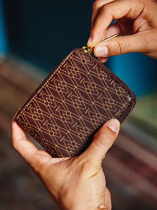Signature Zip Wallet