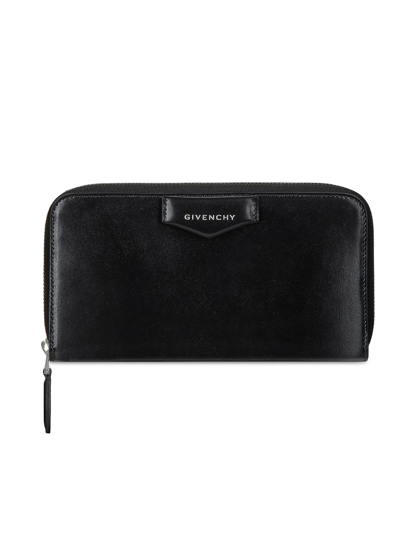 Antigona Zipped Wallet in Box Leather