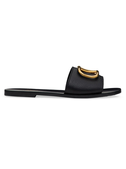 VLogo Signature Slide Sandals in Grainy Cowhide