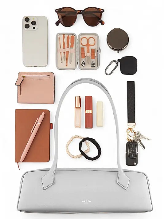 Le Teckel Leather Shoulder Bag